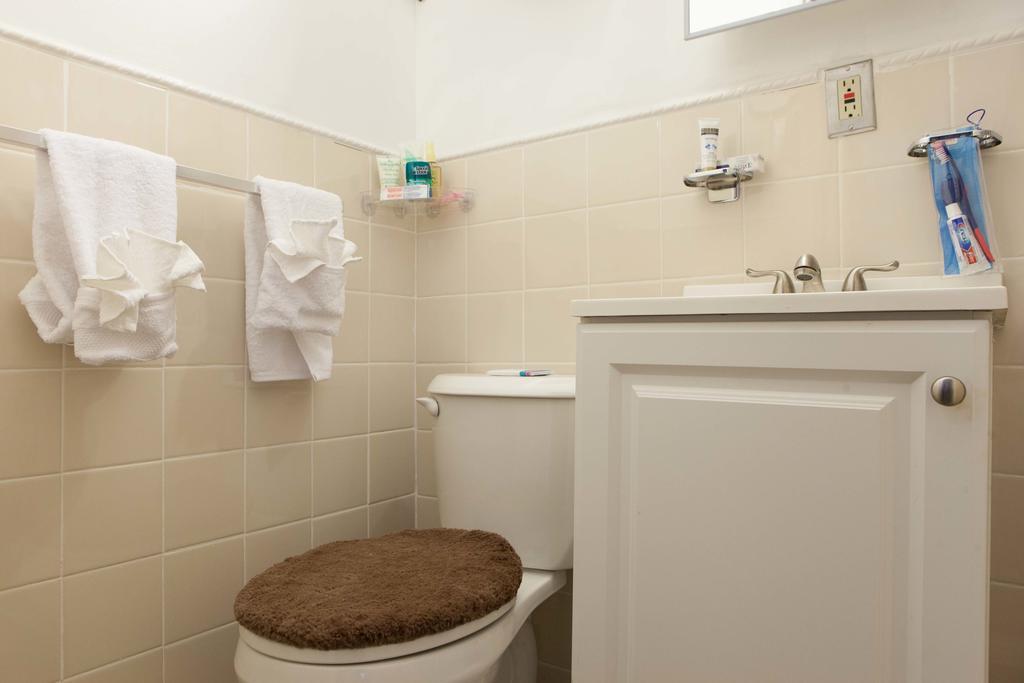 Studio, One And Two Bedroom Apartments - Bronx 뉴욕 외부 사진